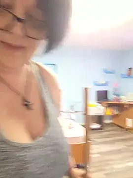Diana Diafan online show from June 14, 2026, 10:27 am