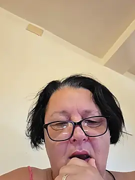 Diana Diafan online show from June 28, 2026, 3:57 am