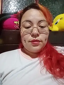 bruja sscarlata online show from June 15, 2026, 4:01 am