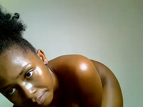 Sexy bella6 online show from June 27, 2026, 12:33 pm