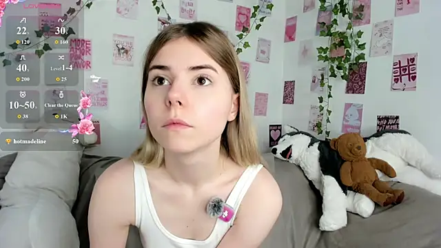 Honey Lia online show from June 18, 2026, 10:09 am
