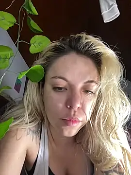 Snapshot of Natashabennett chatting on May 19, 2026, 3:24 am Natashabennett online show from May 19, 2026, 3:24 am
