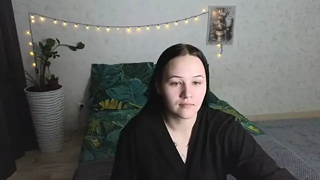 Tori cute online show from June 9, 2026, 1:28 am
