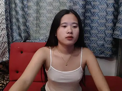 Snapshot of petiteasian_pinaygirl chatting on July 8, 2026, 4:46 am petiteasian pinaygirl online show from July 8, 2026, 4:46 am