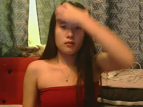 Snapshot of petiteasian_pinaygirl chatting on May 20, 2026, 7:49 am petiteasian pinaygirl online show from May 20, 2026, 7:49 am