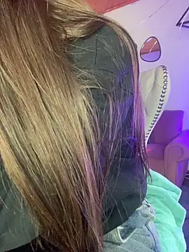 Angela pink18 online show from June 5, 2026, 8:58 pm