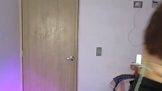 Abby hernandez online show from June 10, 2026, 11:39 pm