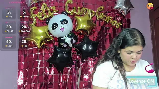 ORIANNA 21 online show from June 9, 2026, 9:16 pm