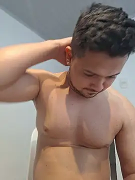 ORTIZ96hot online show from July 9, 2026, 8:52 pm