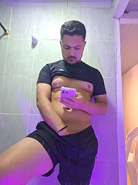 ORTIZ96hot online show from May 23, 2026, 4:33 am