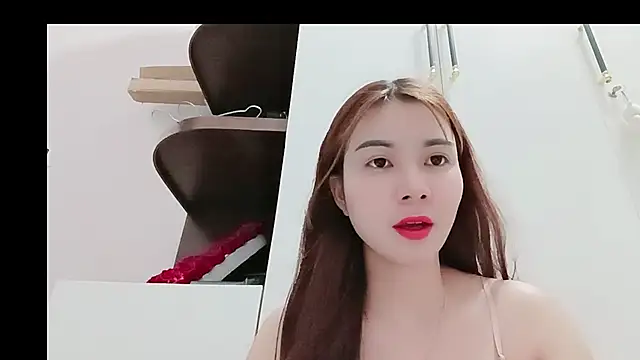 Micky-love online show from June 10, 2026, 4:13 am