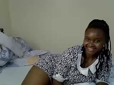 SexxyLindsey online show from June 17, 2026, 9:41 am