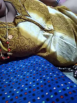 Snapshot of geetha431 chatting on July 1, 2026, 5:24 pm geetha431 online show from July 1, 2026, 5:24 pm
