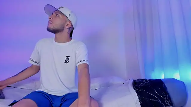  Kevin xxx online show from October 12, 2025, 10:49 am