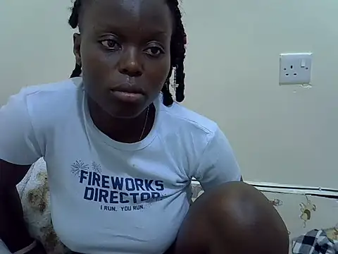 ebonycurvedass online show from June 11, 2026, 9:01 pm