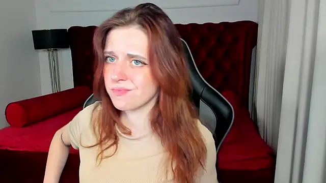 FreyaVeys online show from June 25, 2026, 5:12 am
