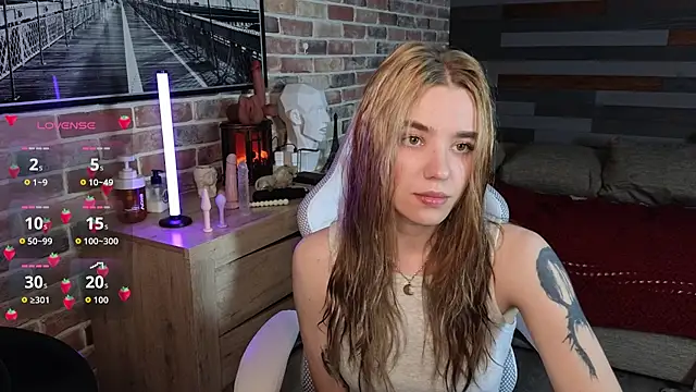 Snapshot of eva_swetty chatting on June 10, 2026, 9:05 pm eva swetty online show from June 10, 2026, 9:05 pm