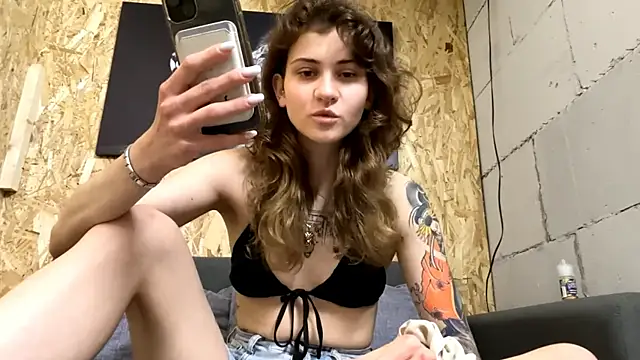 HarmonyShulman online show from May 25, 2026, 5:44 pm