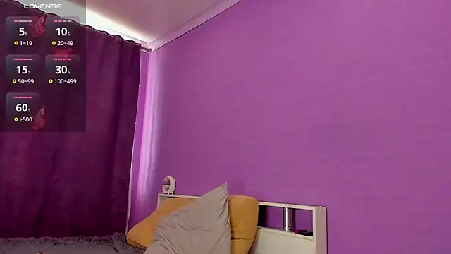 NicolePepper online show from March 19, 2025, 10:00 am