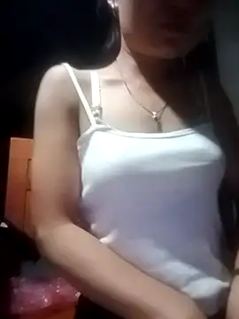 Snapshot of Heryy_xx chatting on May 27, 2026, 12:56 pm Heryy xx online show from May 27, 2026, 12:56 pm