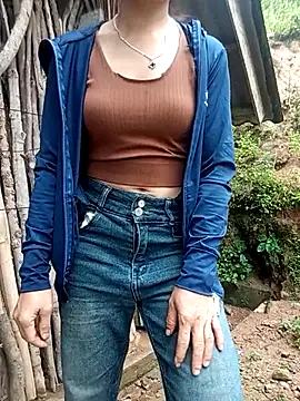Snapshot of Heryy_xx chatting on July 9, 2026, 12:22 am Heryy xx online show from July 9, 2026, 12:22 am