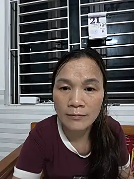 Lye lovely online show from May 21, 2026, 3:42 pm