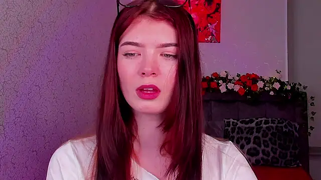 MelissaMay   online show from June 11, 2026, 1:16 am