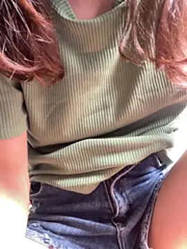 Miuuu22 online show from July 15, 2026, 2:51 am