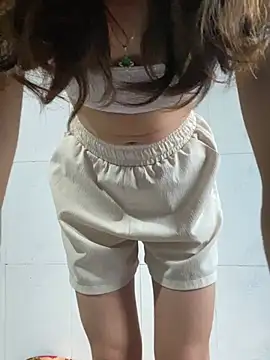 Miuuu22 online show from July 2, 2026, 10:38 pm