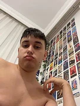 imjustaboyy1 online show from May 29, 2026, 6:36 pm