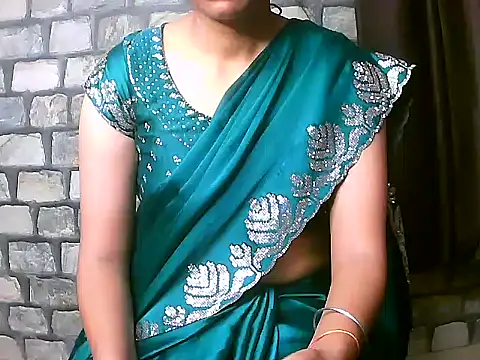 Snapshot of DOLI_cut chatting on May 27, 2026, 3:41 pm DOLI cut online show from May 27, 2026, 3:41 pm