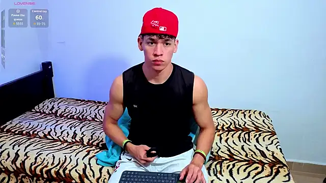 Luke Muscle online show from June 13, 2026, 4:05 pm