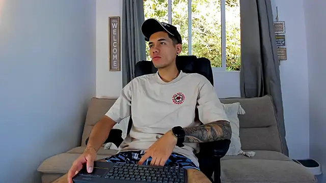 NickCopeer  online show from July 10, 2026, 12:49 pm