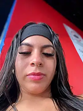 Eveliin   online show from June 7, 2026, 7:30 pm