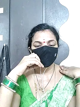 Snapshot of Leela_555 chatting on June 30, 2026, 3:34 pm Leela 555 online show from June 30, 2026, 3:34 pm