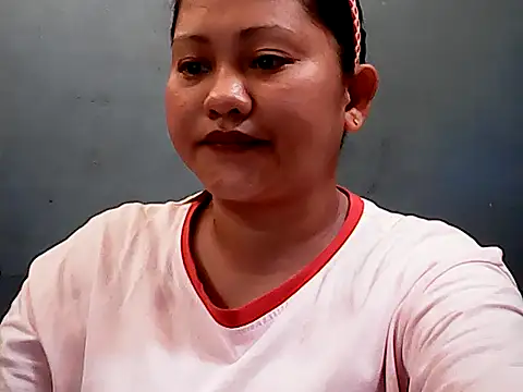Snapshot of Irisshinn chatting on July 20, 2026, 5:48 am Irisshinn online show from July 20, 2026, 5:48 am