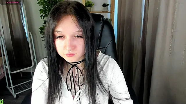 Emma-Blissa online show from June 21, 2026, 1:00 am