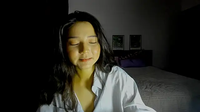 milana marttt online show from June 10, 2026, 8:21 pm