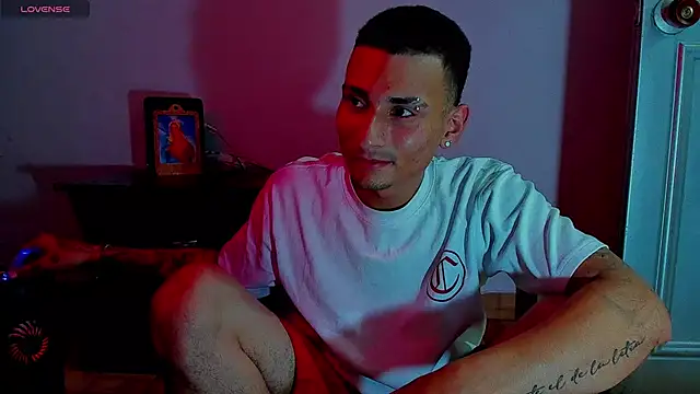 Exotic Boy777Z online show from May 22, 2026, 2:26 pm