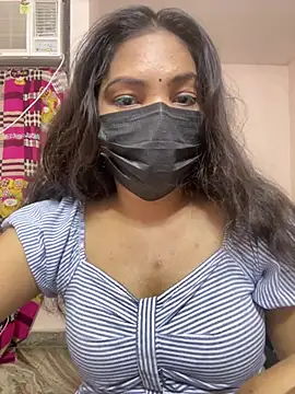 Flirty Apsara online show from May 26, 2026, 7:12 pm