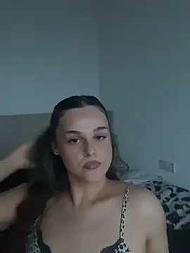 Snapshot of Minniesexy_ chatting on May 22, 2026, 8:18 pm Minniesexy online show from May 22, 2026, 8:18 pm