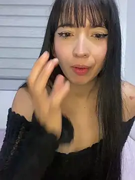 Snapshot of JeyLuxx chatting on June 1, 2026, 5:40 am JeyLuxx online show from June 1, 2026, 5:40 am