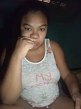 mygatinha69 online show from June 28, 2026, 12:33 pm