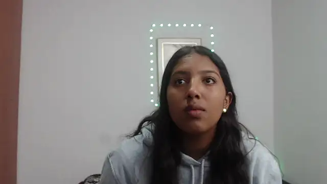 Sex Latin699 online show from June 16, 2026, 11:27 pm