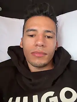 Liamsexy20 online show from May 23, 2026, 2:27 pm