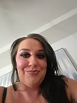 CreamVixen online show from June 20, 2026, 10:48 pm