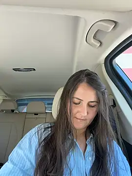 BrunetteNymph online show from June 27, 2026, 9:37 am