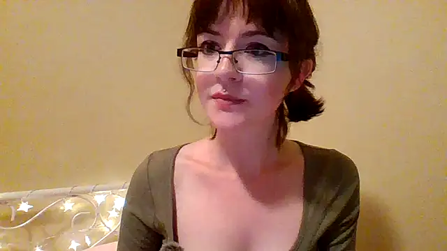 vierarune online show from May 24, 2026, 4:34 am