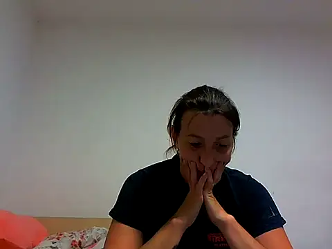 Kassandra06 online show from May 24, 2026, 5:57 pm