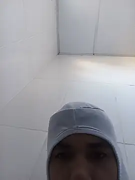 marlon086947 online show from June 24, 2026, 6:50 pm